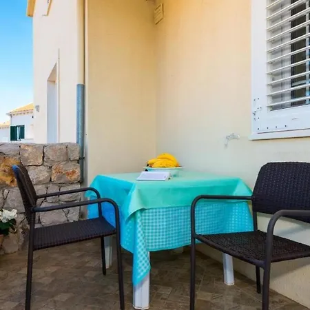 - One Bedroom With Terrace And Sea View شقة دوبروفينك