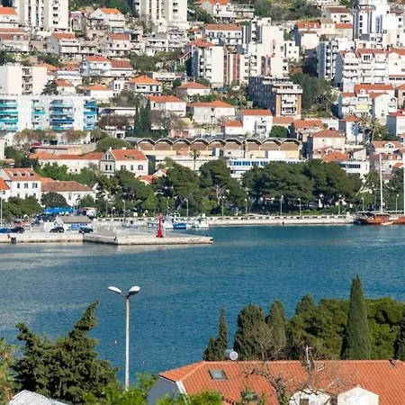 Apartamento - One Bedroom With Terrace And Sea View *